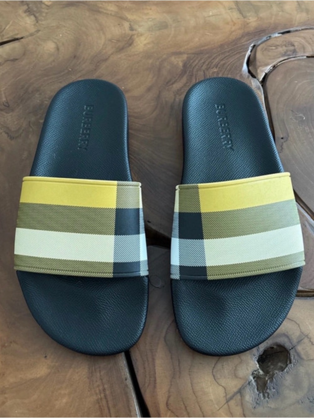 Men Accessories Subcategory Identification
